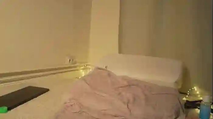 sweetgirlandbigcock