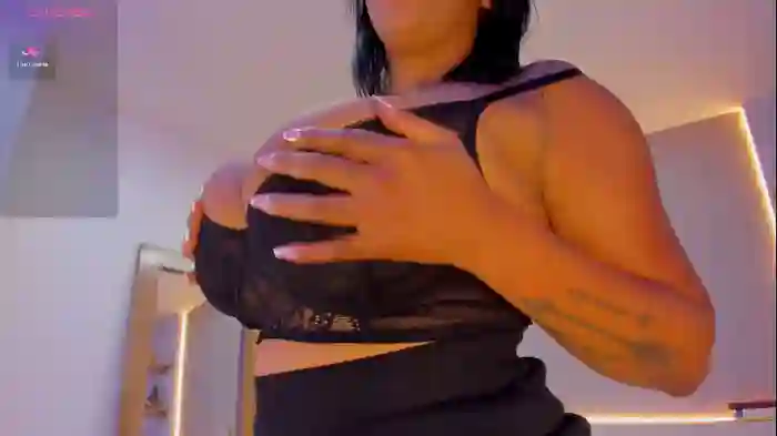 anahi_ryan