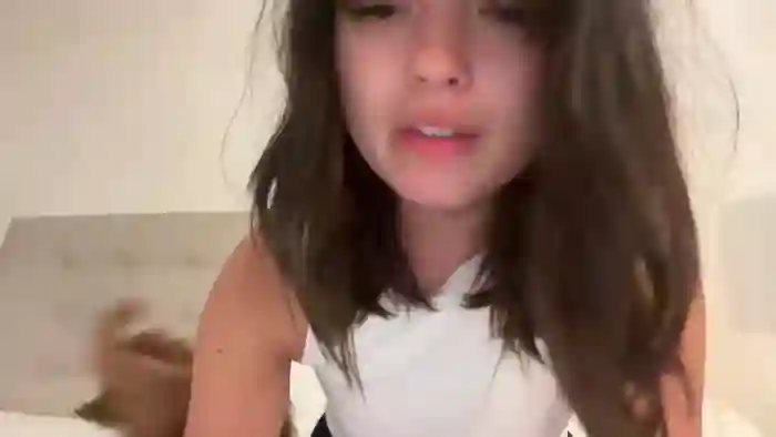 sarah_heart_aus