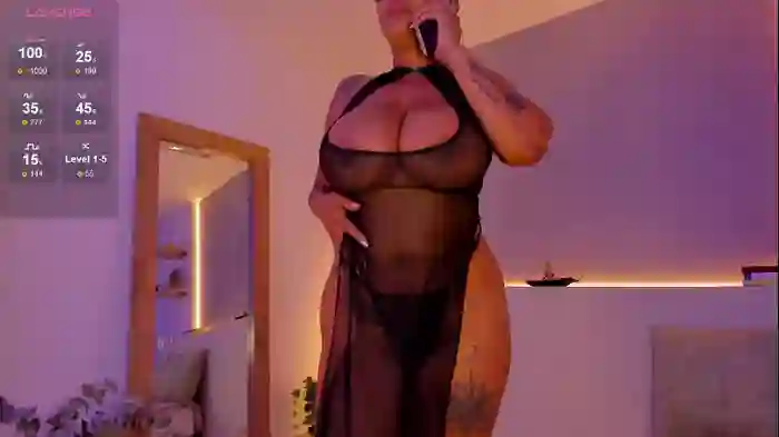 anahi_ryan