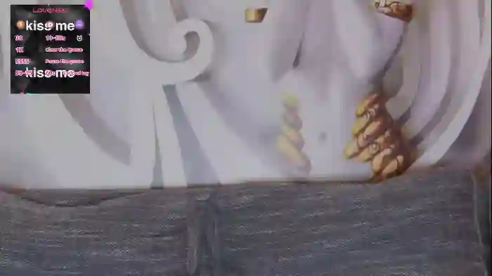 hailey_peach