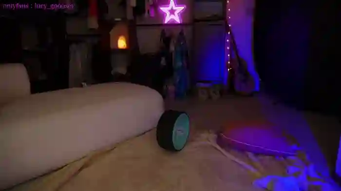 lucy_gooosey