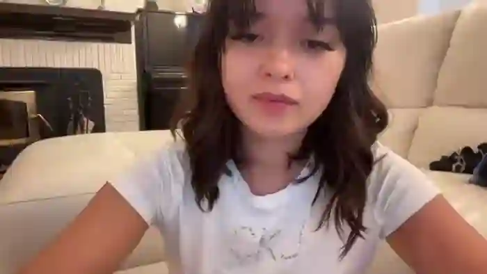 sarah_heart_aus