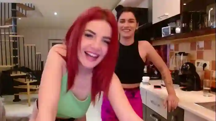 aly_alyce