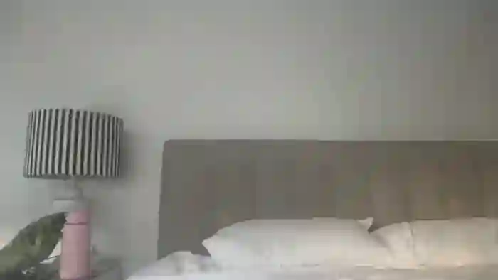 sarah_heart_aus