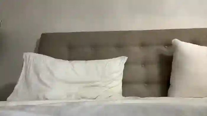 sarah_heart_aus