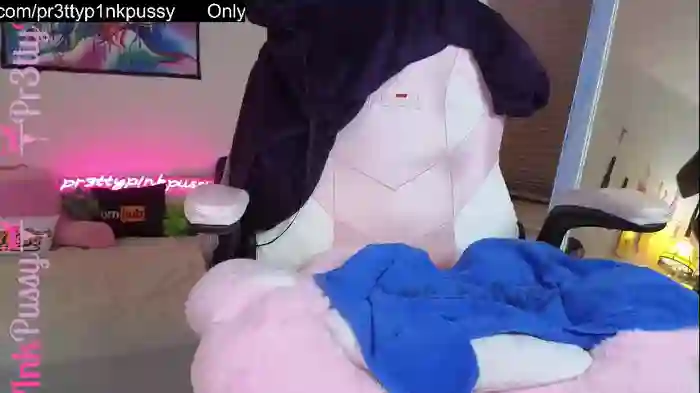 pr3ttyp1nkpussy