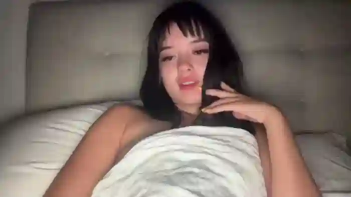 sarah_heart_aus