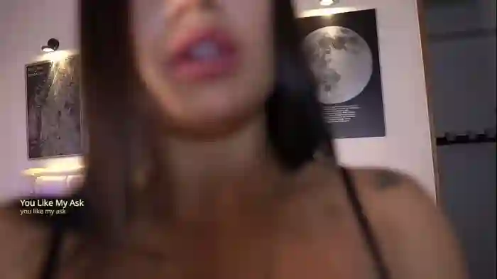 ashlyeroberts01