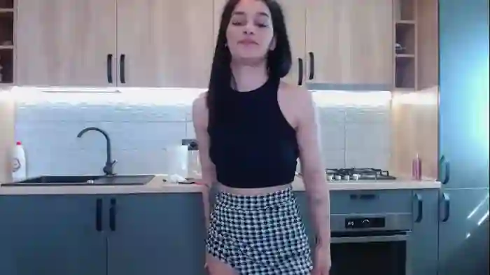 aly_alyce