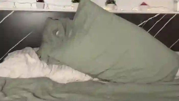 asiangirlandwhiteguy