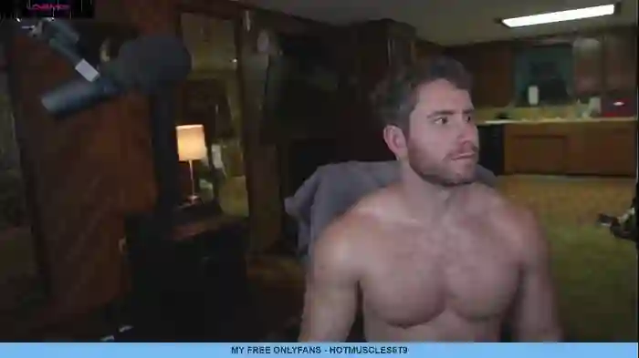 hotmuscles6t9