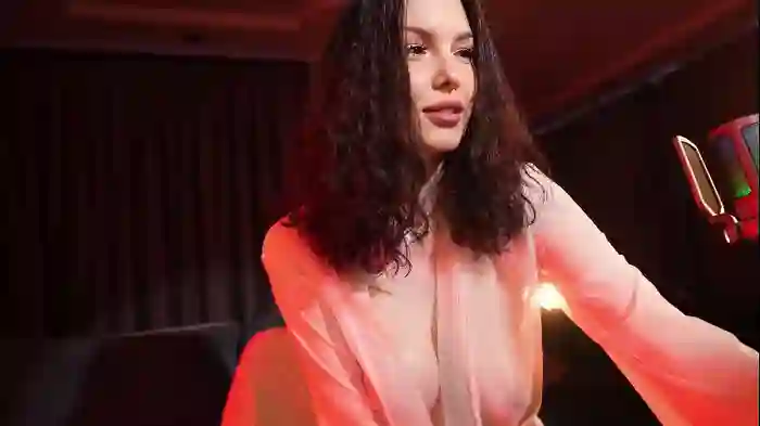 sophia_lean