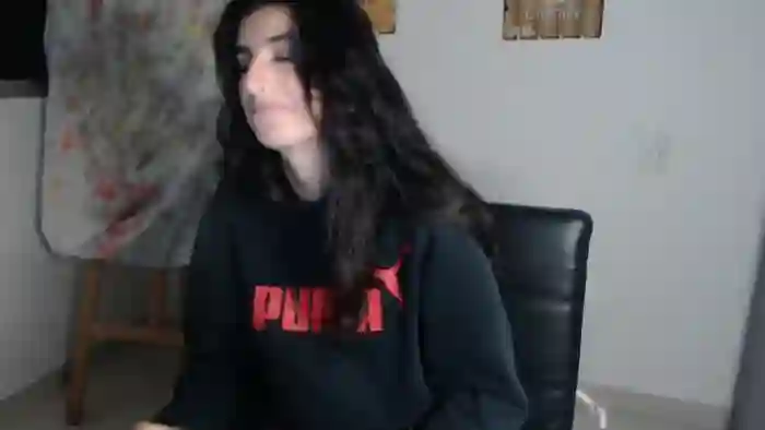 hollyshit_