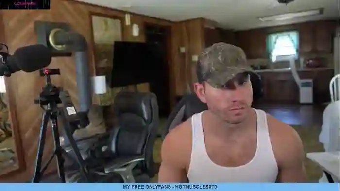 hotmuscles6t9