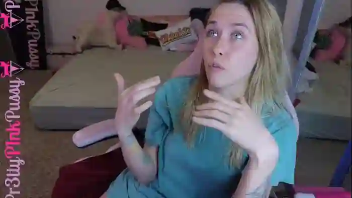 pr3ttyp1nkpussy