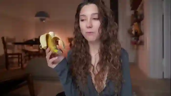 mia_elfie