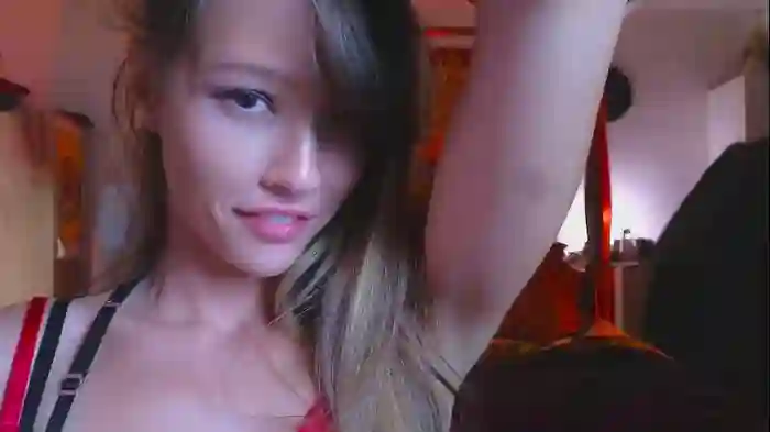_demi_dee_