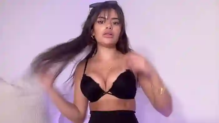 poutyselena