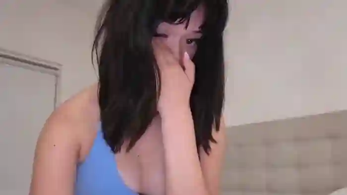 sarah_heart_aus