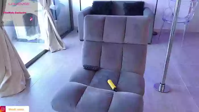 Mandi4pole