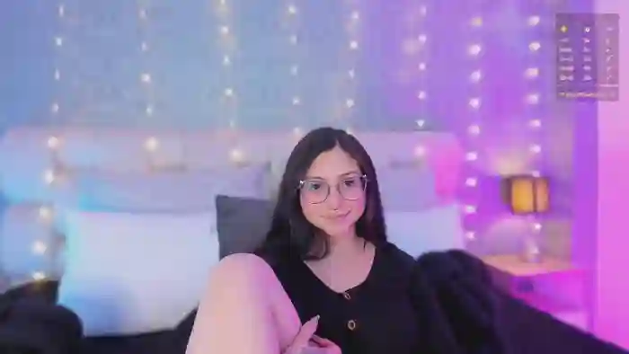 Lucy_neil