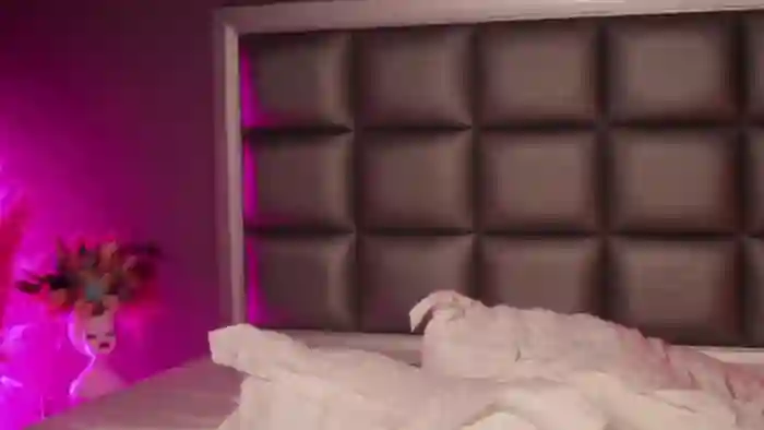 Anais_Bloom