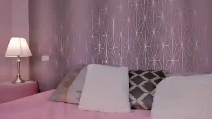 chloe-bonnet