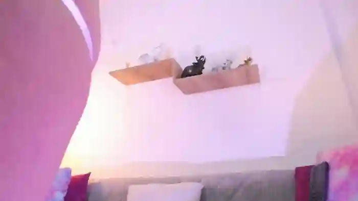 mia-geller
