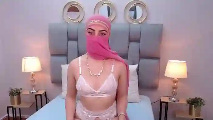 aliah-manzur