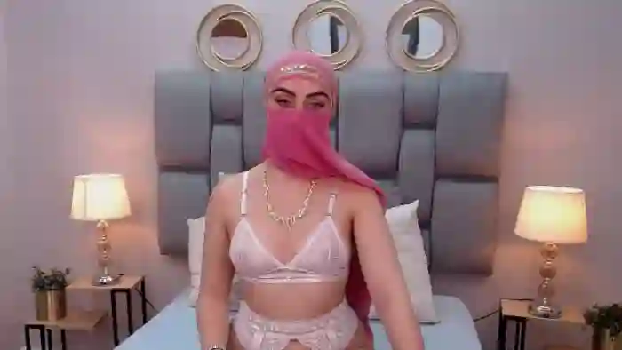 aliah-manzur