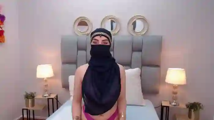 aliah-manzur