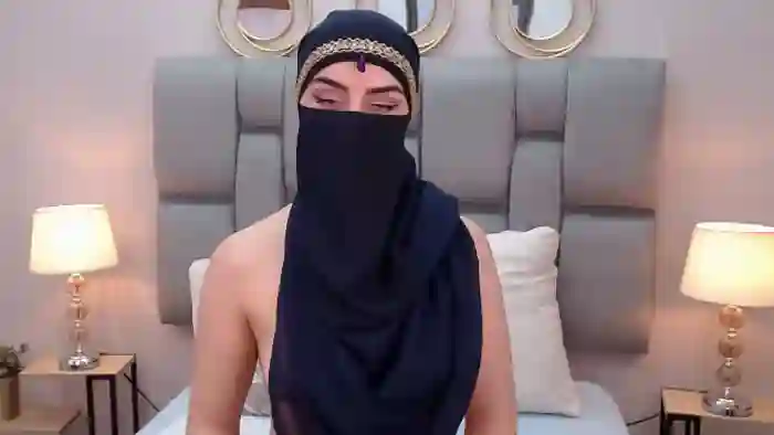 aliah-manzur