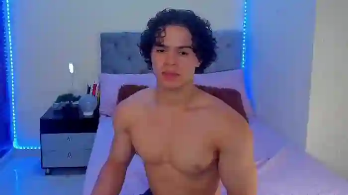 travis-lewis