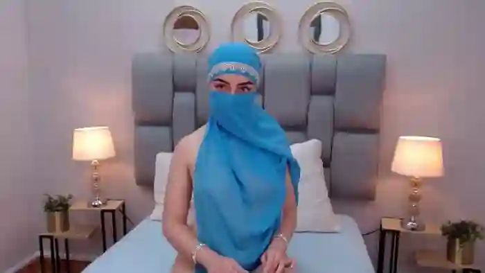 aliah-manzur