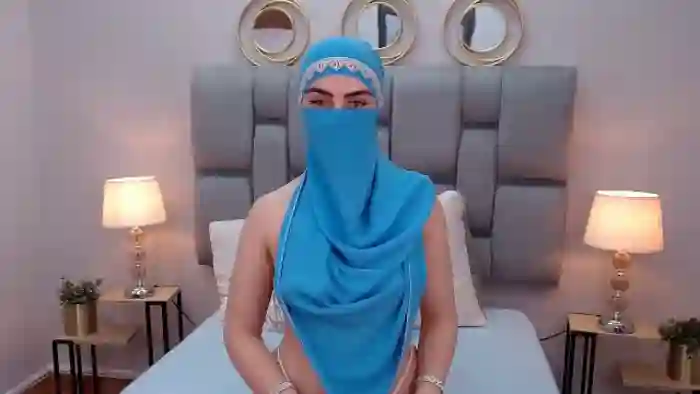 aliah-manzur