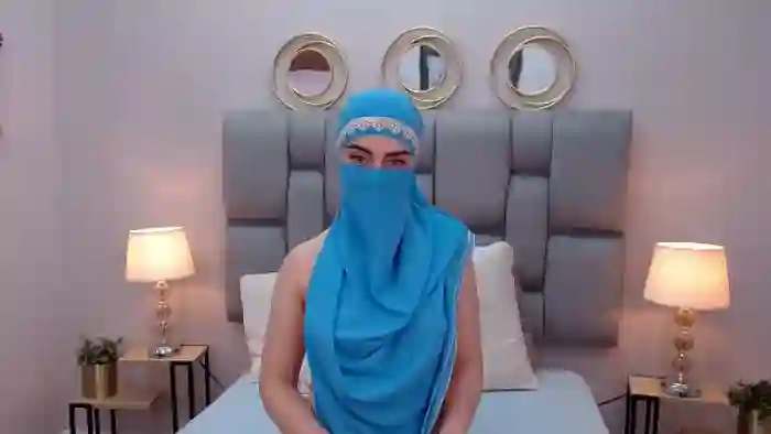 aliah-manzur