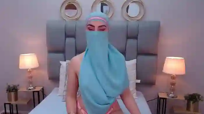 aliah-manzur