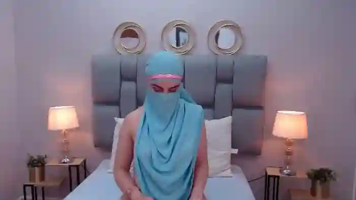 aliah-manzur