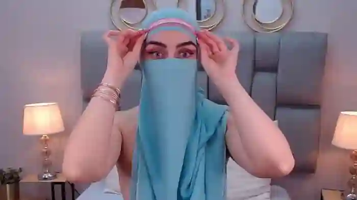 aliah-manzur