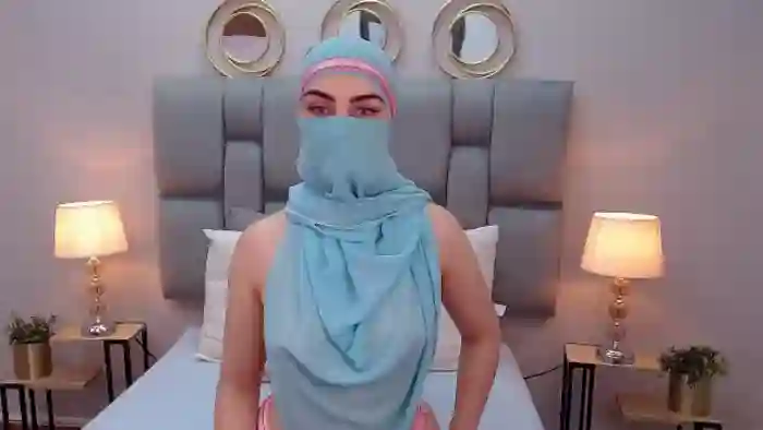aliah-manzur
