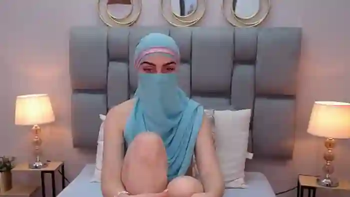 aliah-manzur
