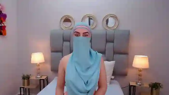 aliah-manzur