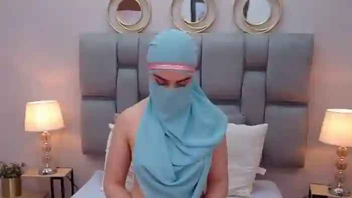 aliah-manzur