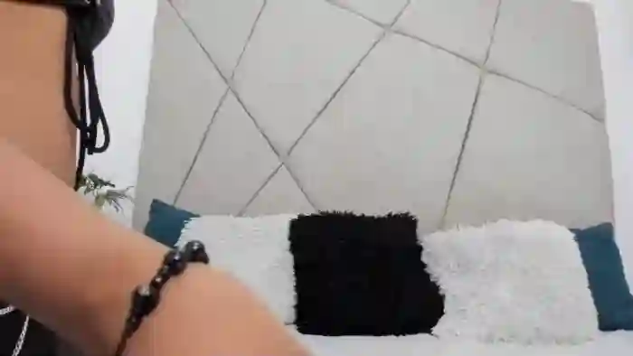 emma-lower