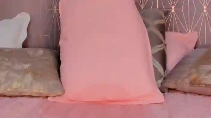 chloe-bonnet