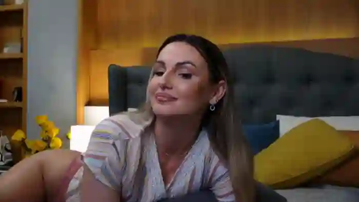 jessie-blonde