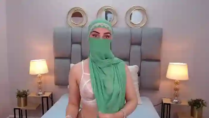 aliah-manzur