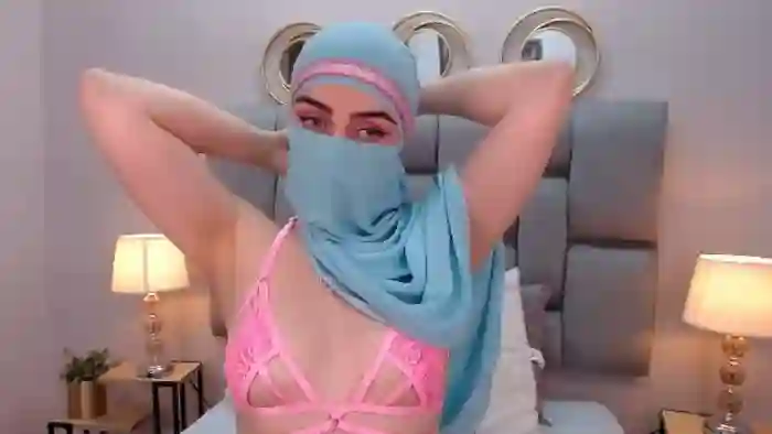 aliah-manzur