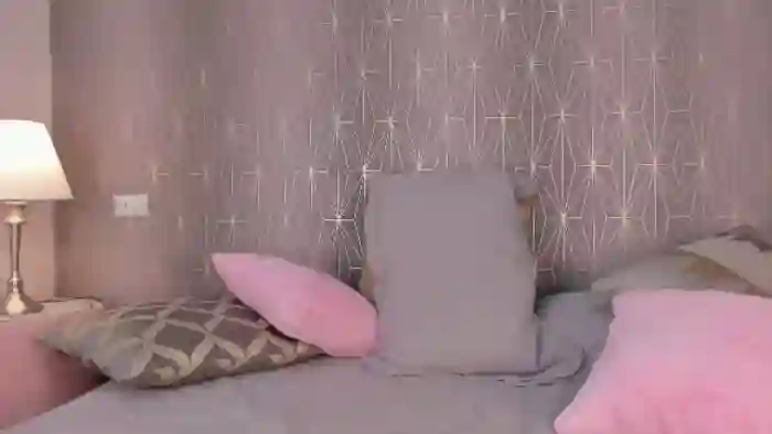 chloe-bonnet